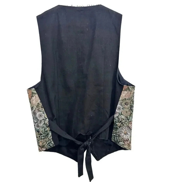 Vintage L.L. Bean Freeport Maine Tapestry Adjustable Tie Back Vest Size 6 - Picture 4 of 4